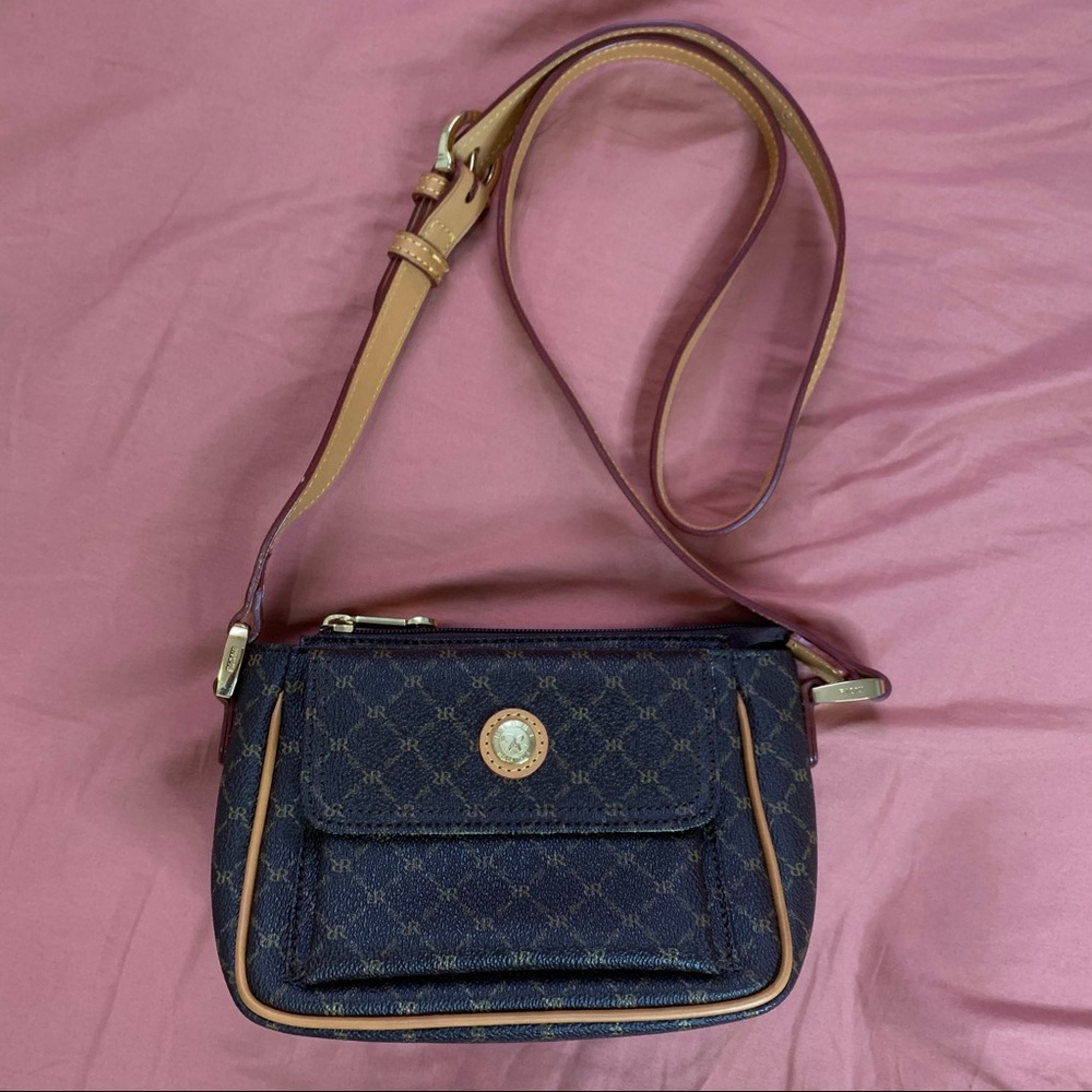 Rioni Purse